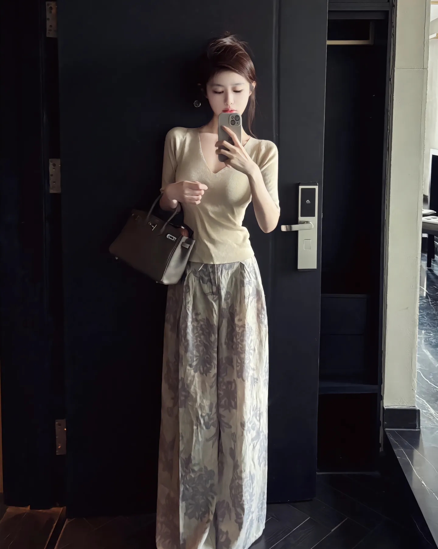 娇颜女装 样衣尾货 默认瑕疵 介意勿拍（第二件包邮哦）