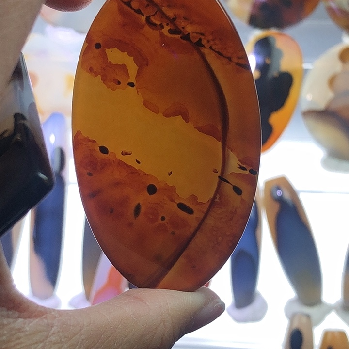 查罗石未镶嵌珠宝半成品184