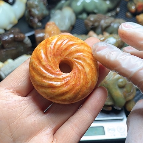 白玉菩提吊坠摆件