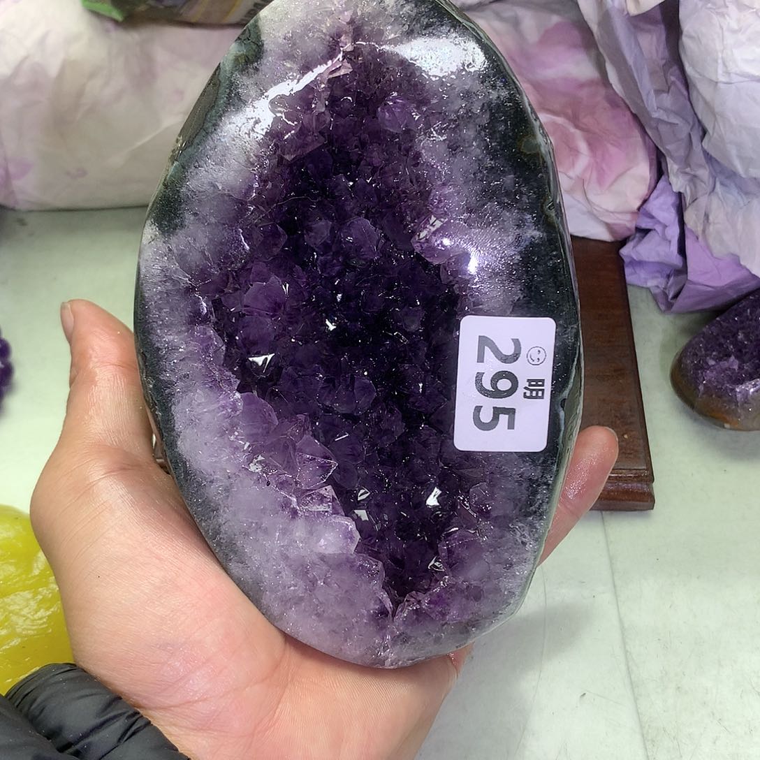 水晶大型摆件（非配饰）未镶嵌