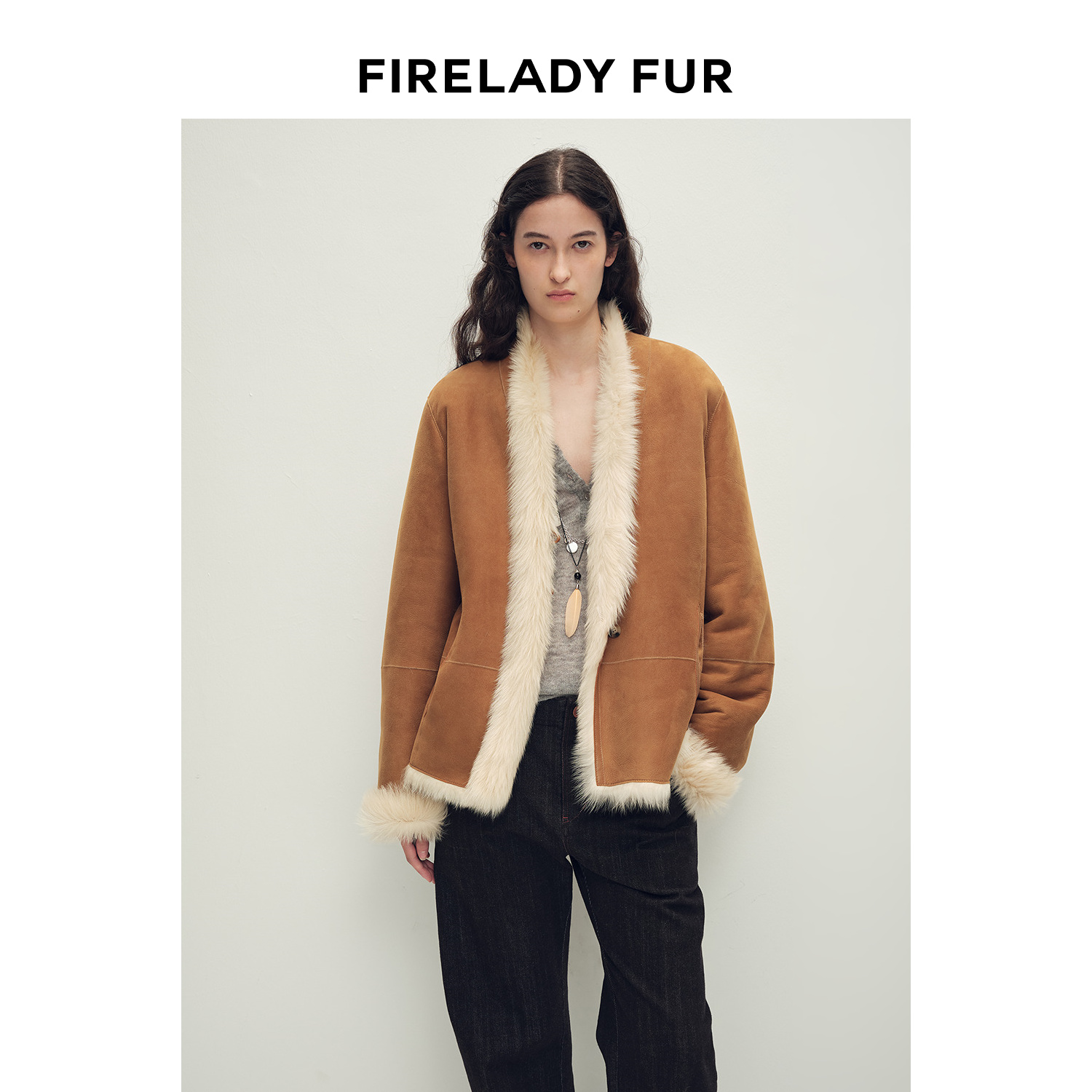 付智恩 圣托里尼 皮草羊毛外套