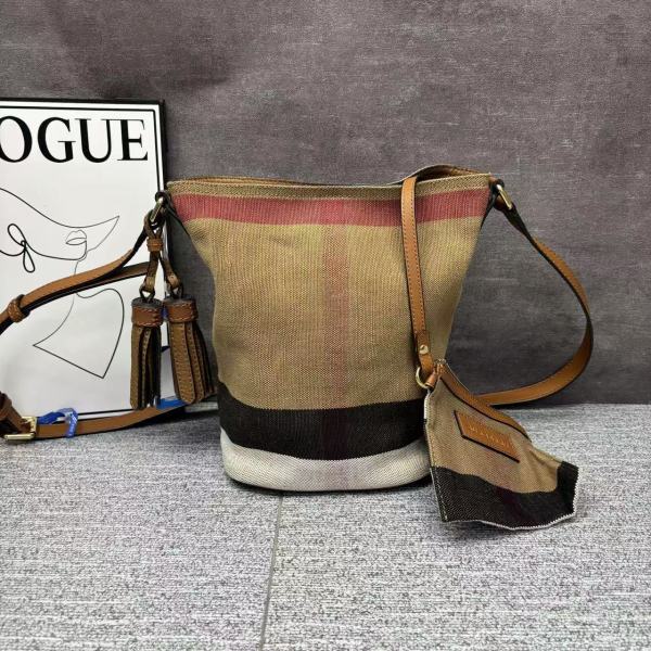 博柏利/包包/95新/250215TY0030/C10148251980