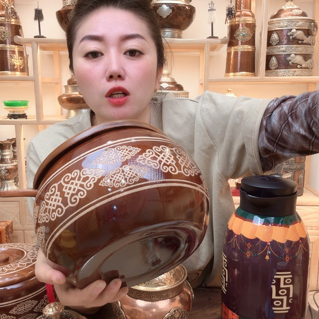 木瑕疵款炒米盒子雕刻