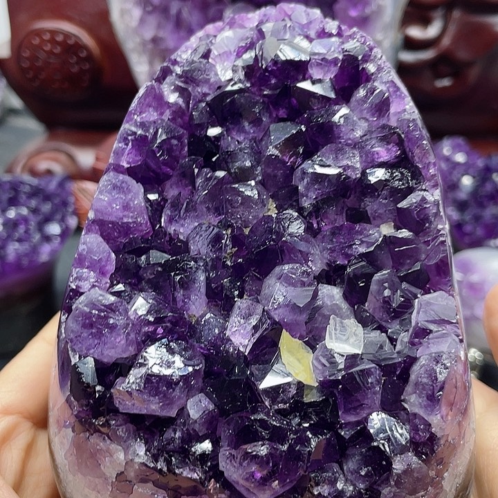 水晶大型摆件（非配饰）未镶嵌