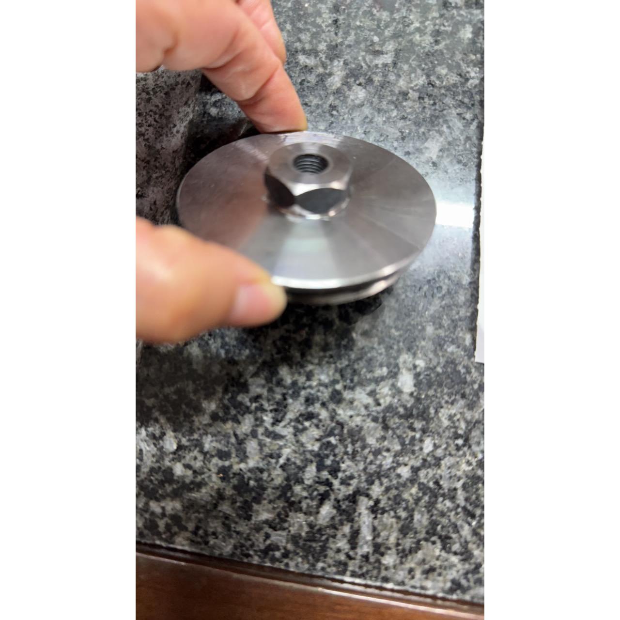 前桥转向主销闷盖