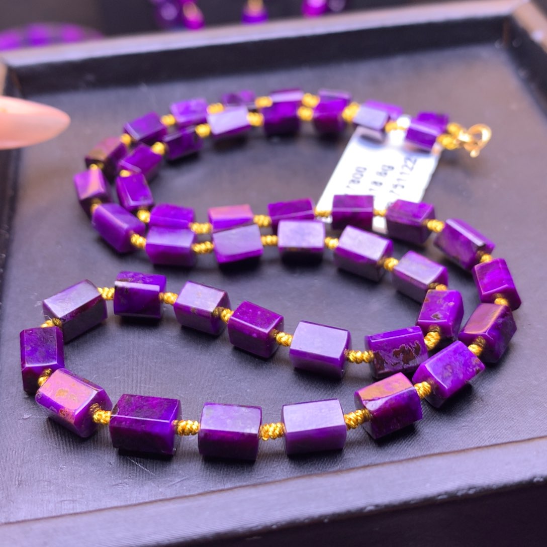 苏纪石（舒俱来）18K金镶嵌项链 