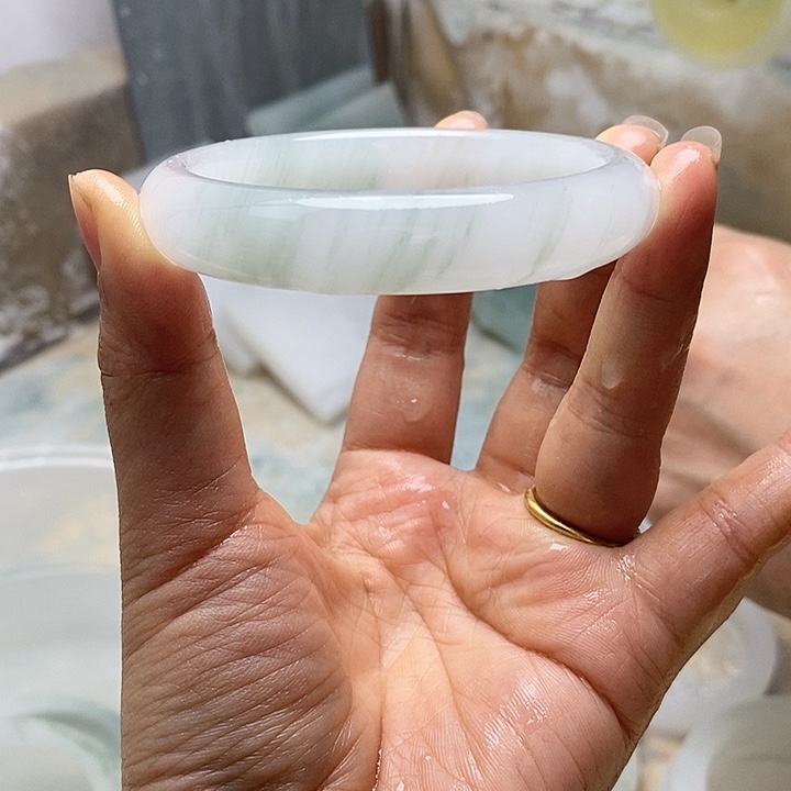 【闪购商品】石英质玉手镯未镶嵌用****8现场加工定制