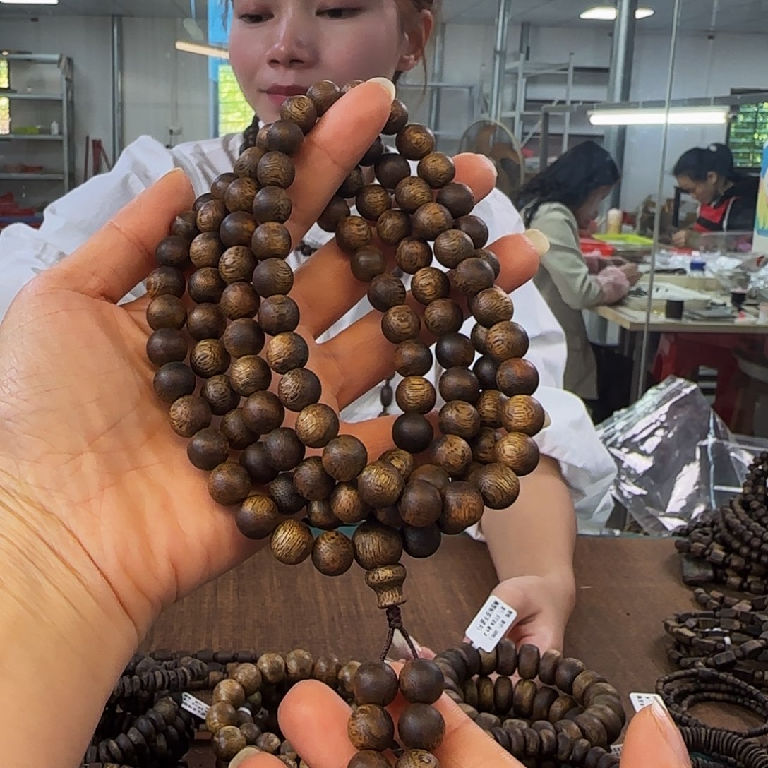 沉香手串缘**6多样性发货1条流油王999940