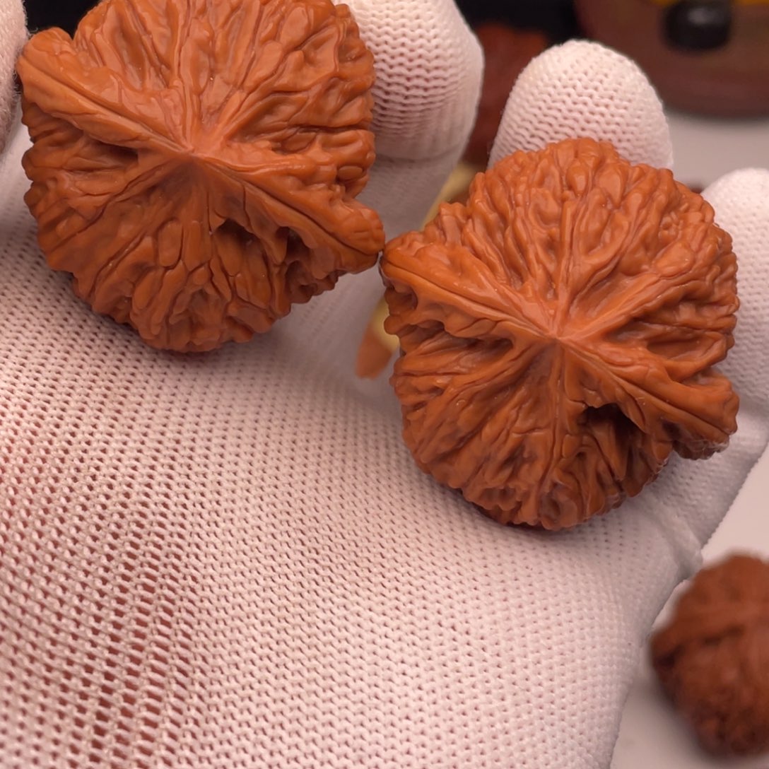 文玩核桃吊坠43全品原树蛟龙