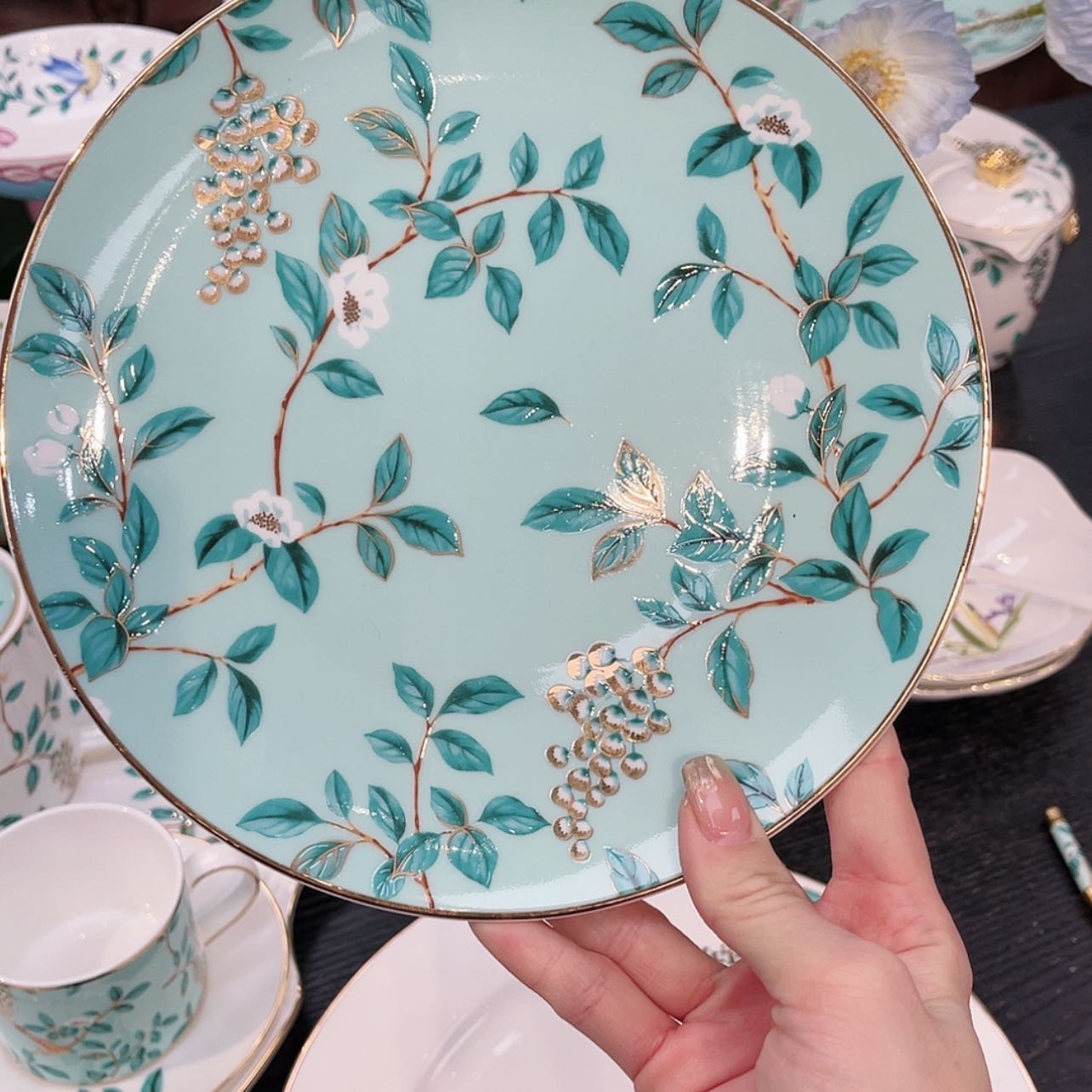 【闪购商品】瓷片8寸——////—-/——-