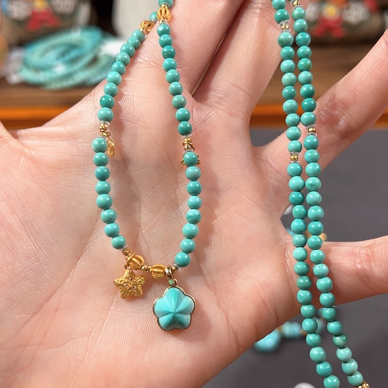 【闪购商品】绿松石颈饰18K金镶嵌