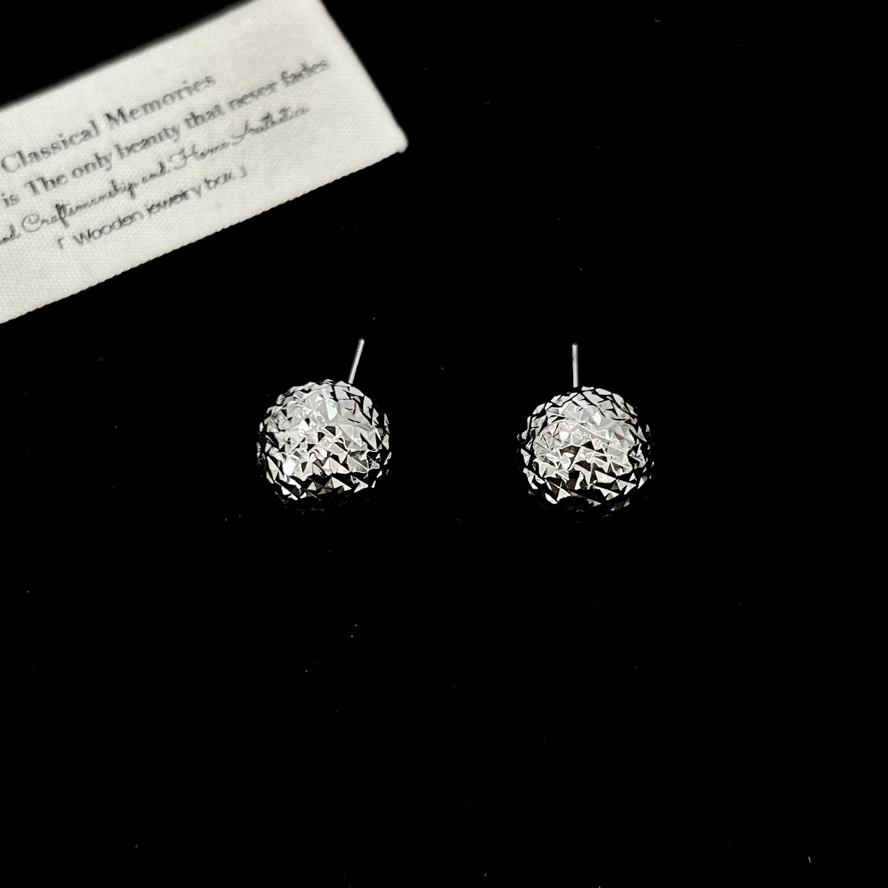 铜合金耳饰 个性肌理感小银球耳环209