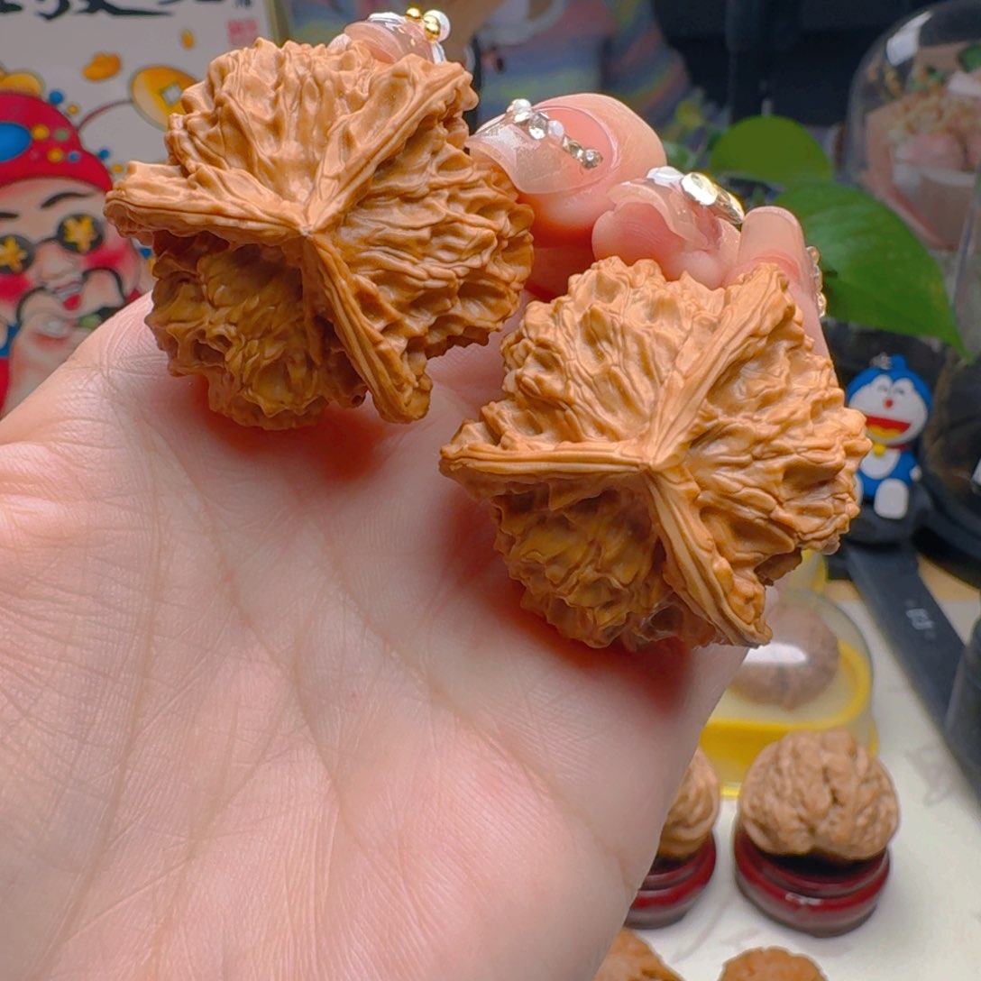 核桃把件37尺寸盘山奔