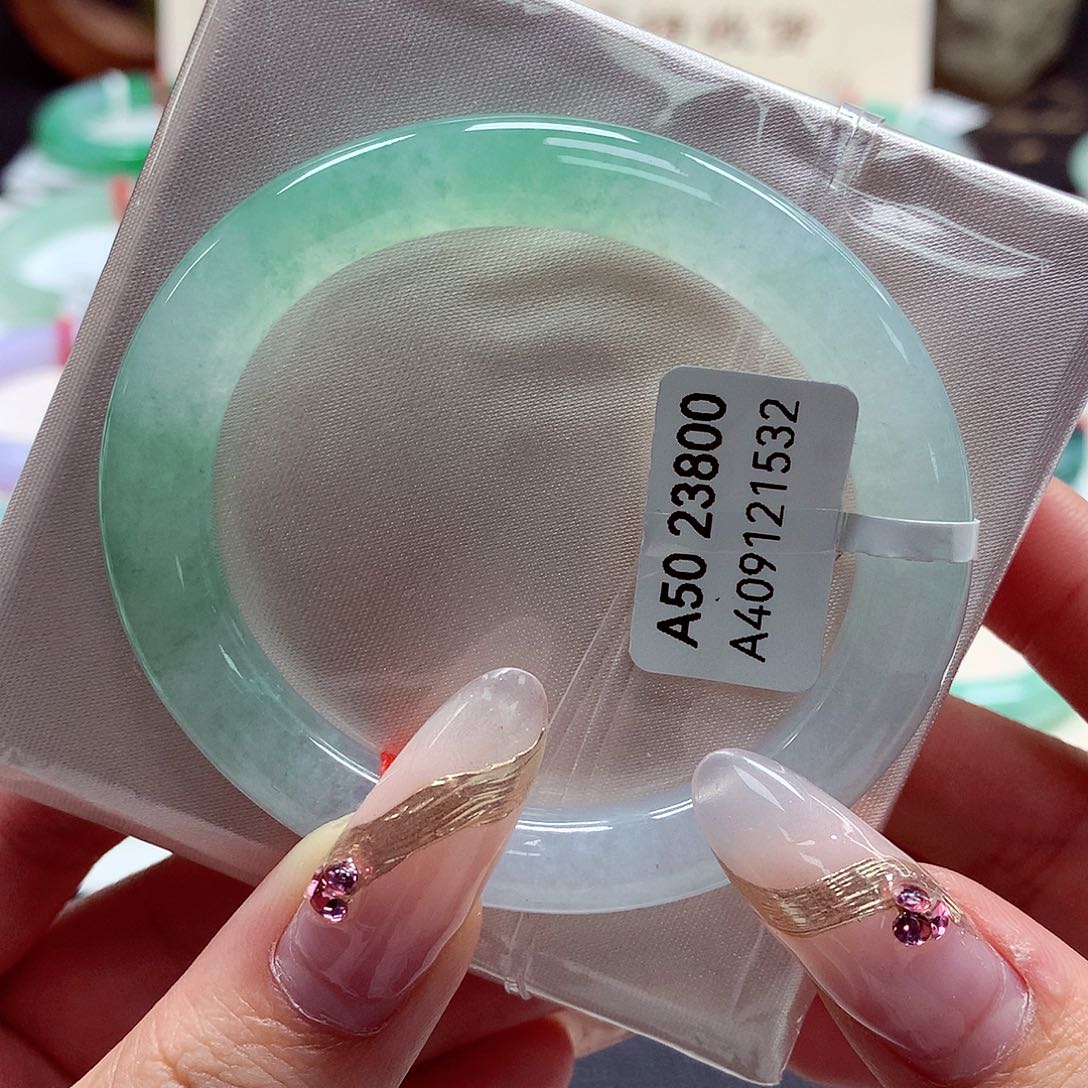 翡翠手镯（贵妃镯）未镶嵌22（3号）