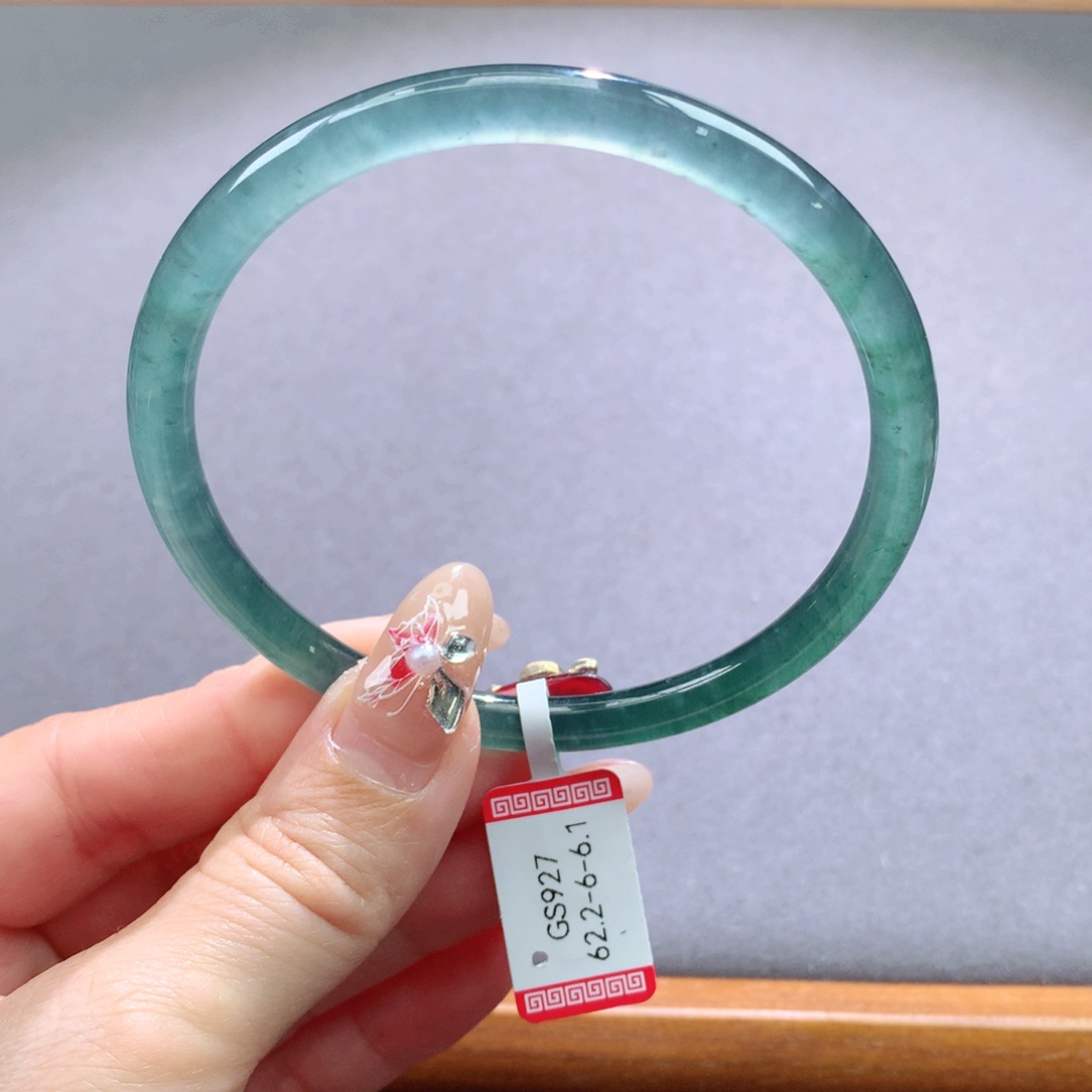 翡翠手镯未镶嵌天然翡翠手镯叮当镯