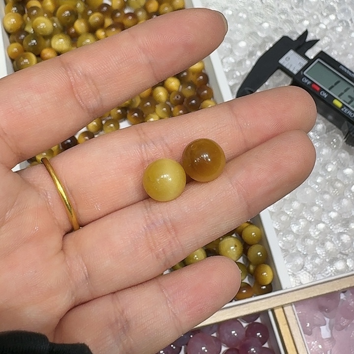 㝡****未镶嵌烟晶手链10左右