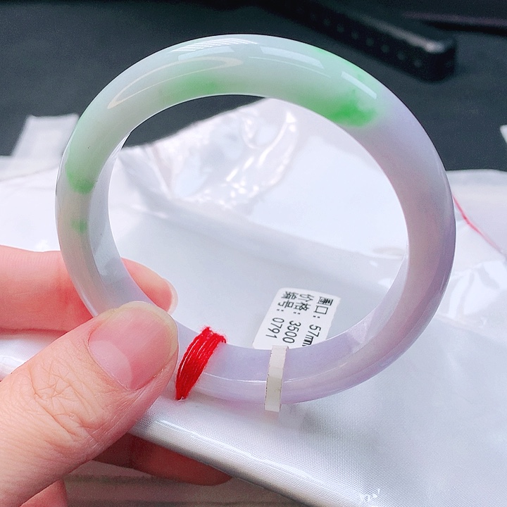 翡翠手镯未镶嵌手镯57