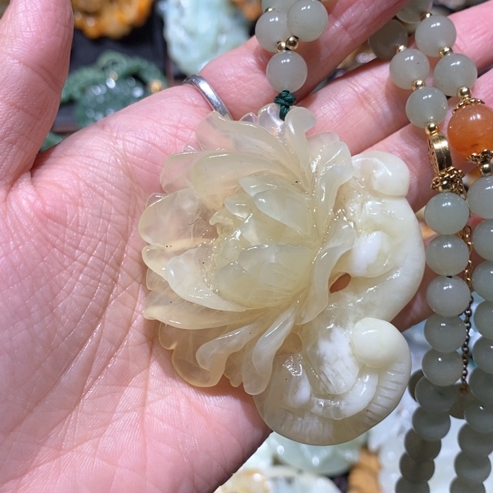 岫玉毛衣链未镶嵌