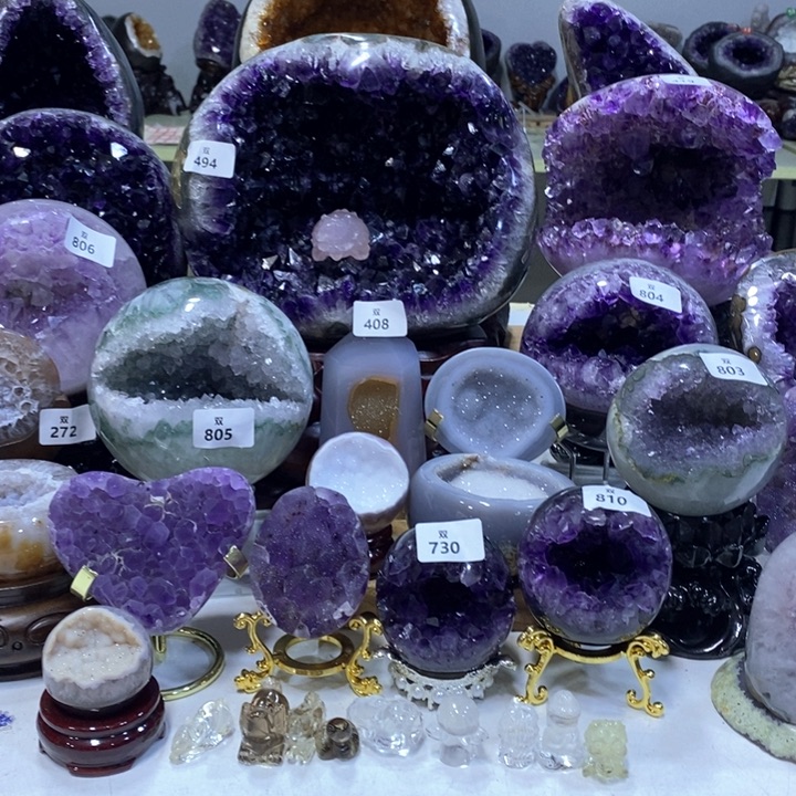 未镶嵌大型摆件（非配饰）水晶