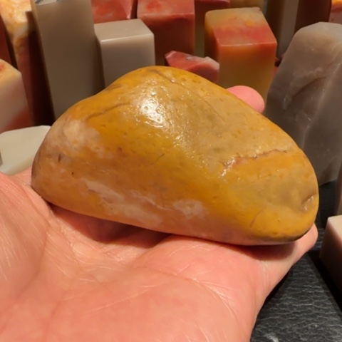 老挝石田黄原石，