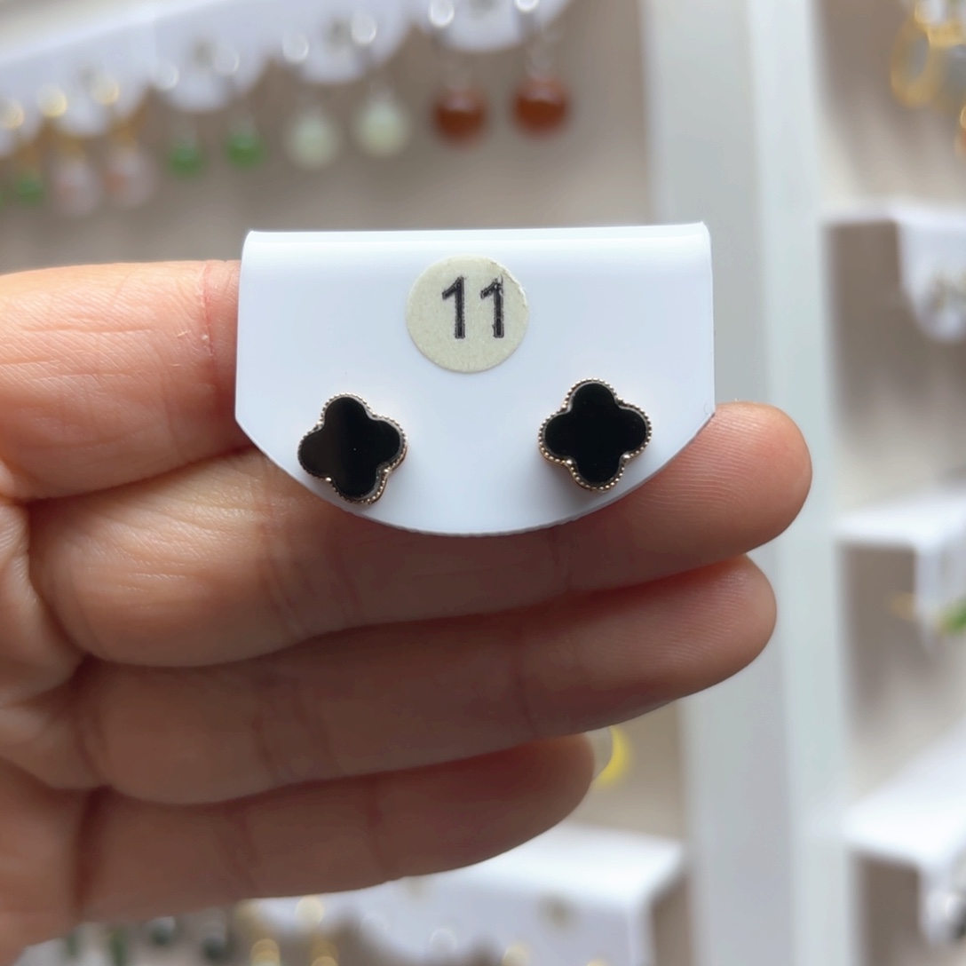 和田玉耳饰18K金镶嵌