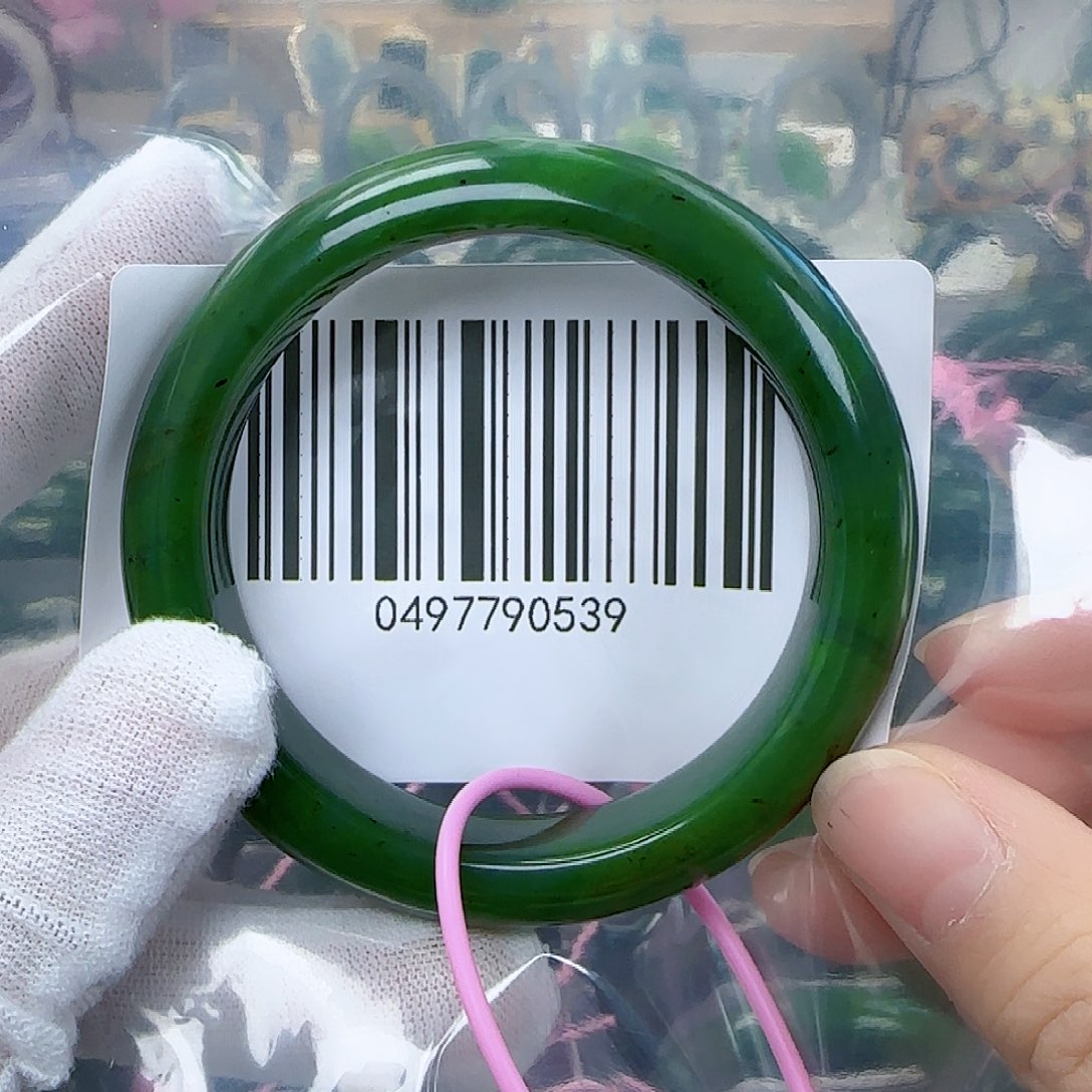 和田玉（碧玉）手镯未镶嵌包容53