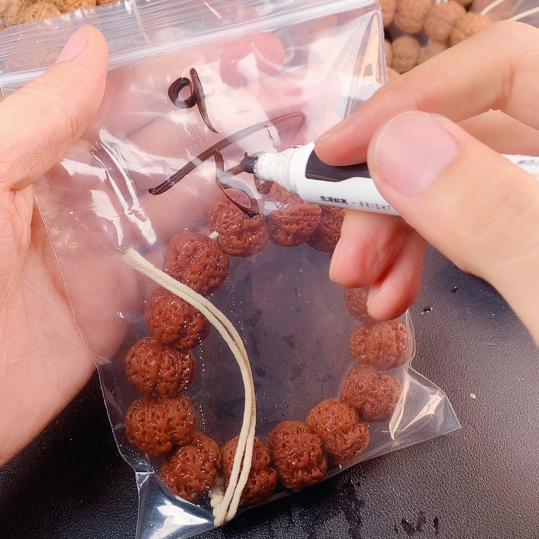 o***恼金刚菩提吊坠09———-