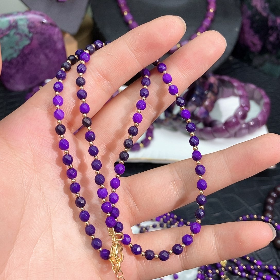 合金苏纪石（舒俱来）颈饰