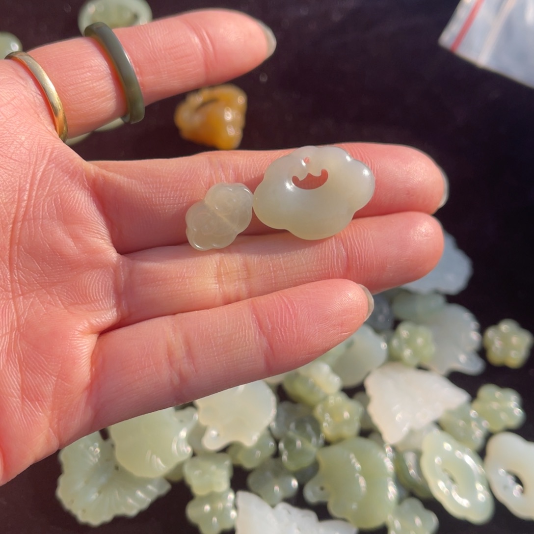 和田玉戒指未镶嵌