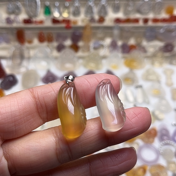 玛瑙/玉髓未镶嵌颈饰多样性发货 拍一发一