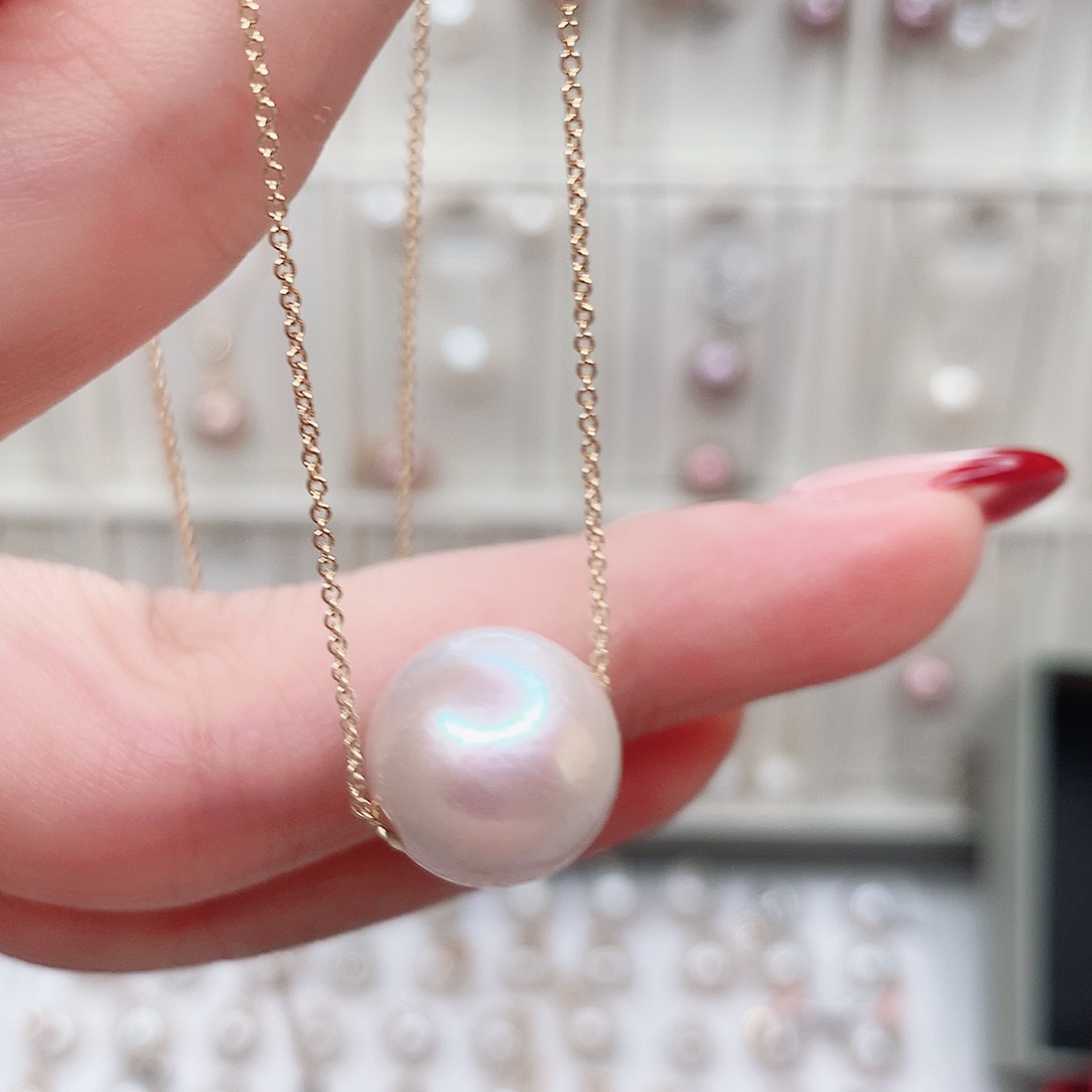 18K金镶嵌吊坠(赠链)淡水珍珠