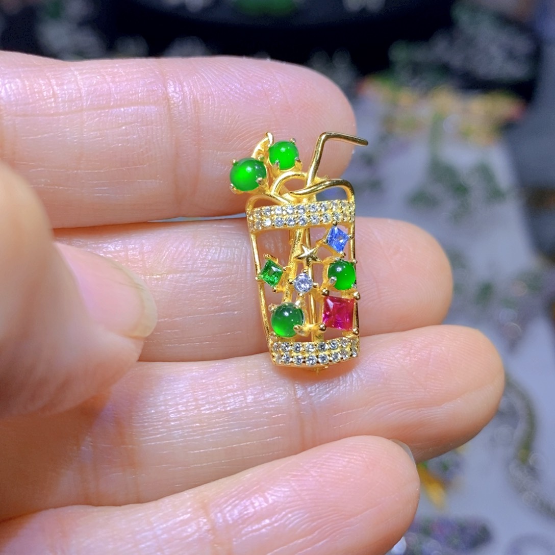 翡翠颈饰银S925镶嵌天然翡翠