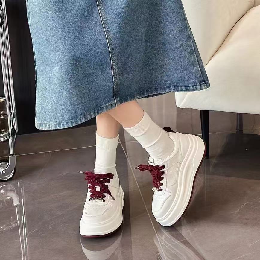 C9695 红色  时尚厚底板鞋女2025新款百搭运动休闲鞋