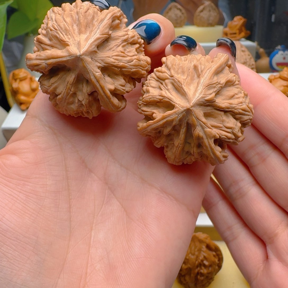 把件核桃39尺寸文山奔