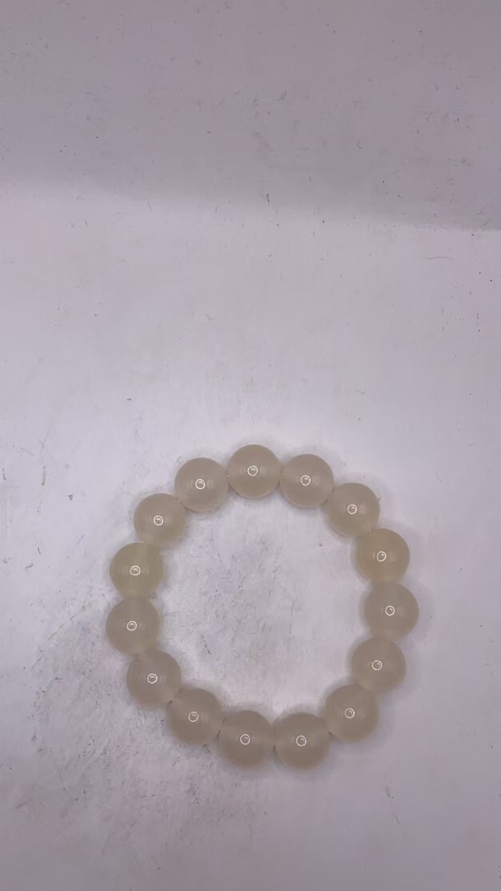 ZY79【臻源饰品】精品时尚百搭气质款手串（多样性发其一）