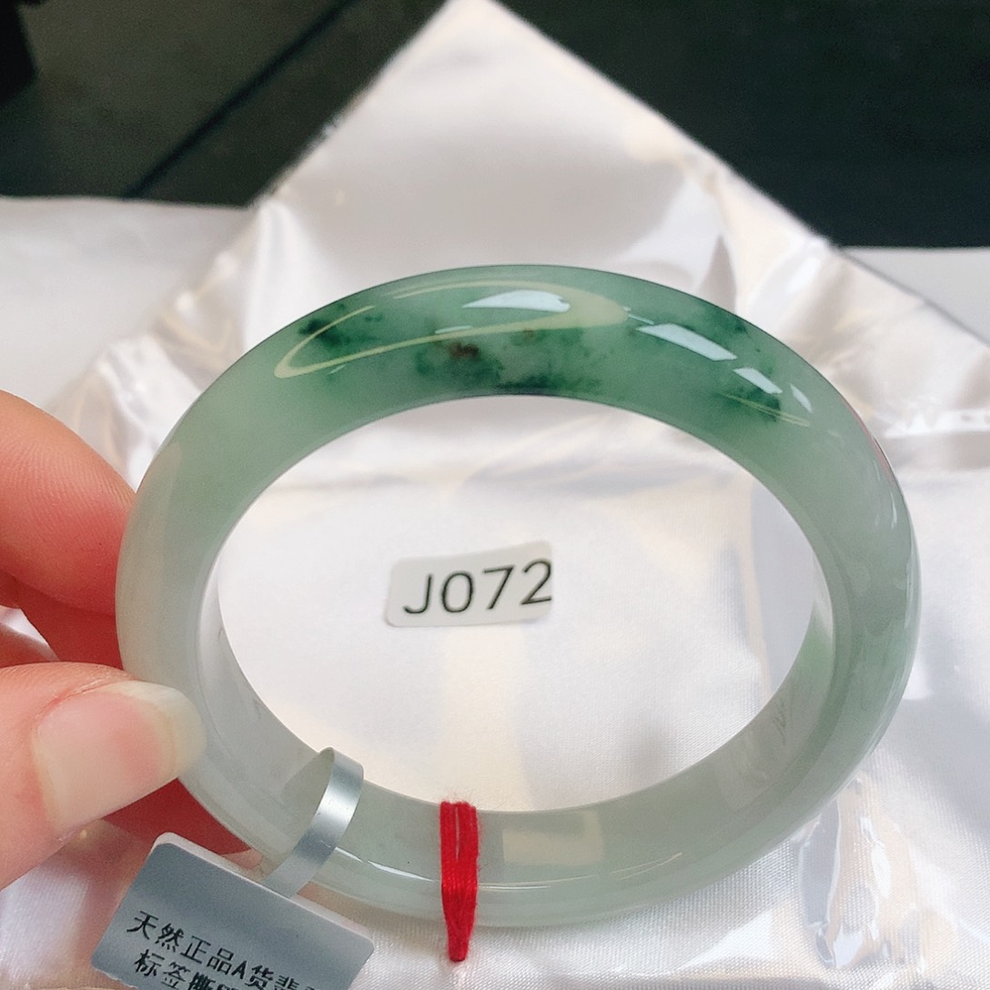 【闪购商品】翡翠手镯未镶嵌缅甸天然a货翡翠