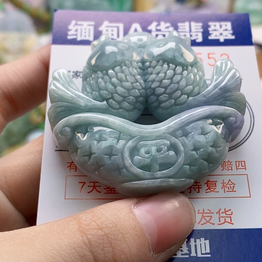 吊坠(不含链)未镶嵌翡翠
