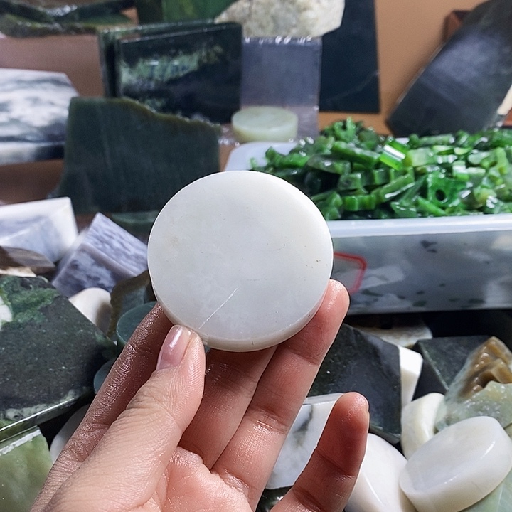 和田玉（糖玉）珠宝半成品未镶嵌感**你