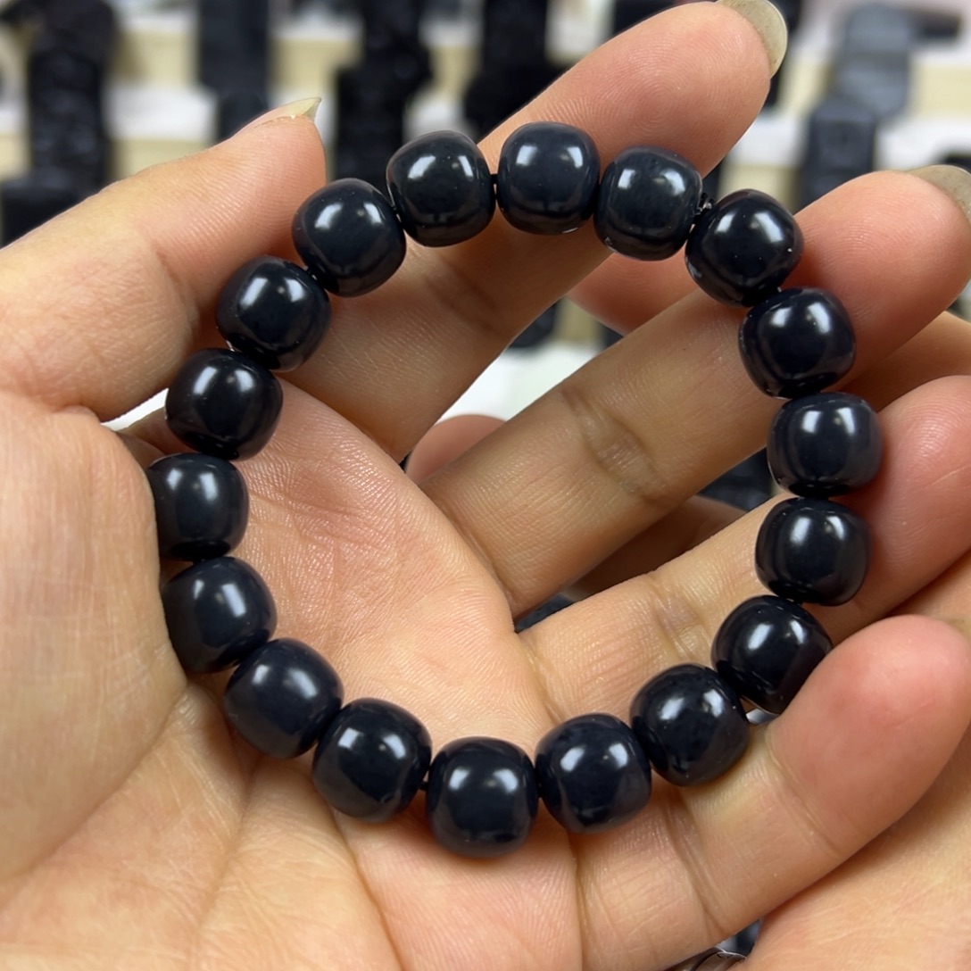 和田玉（墨玉）未镶嵌颈饰卡12老型灰调手串