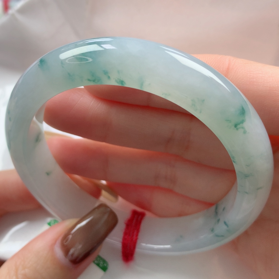 未镶嵌手镯翡翠纯净天然意境飘花正圈55