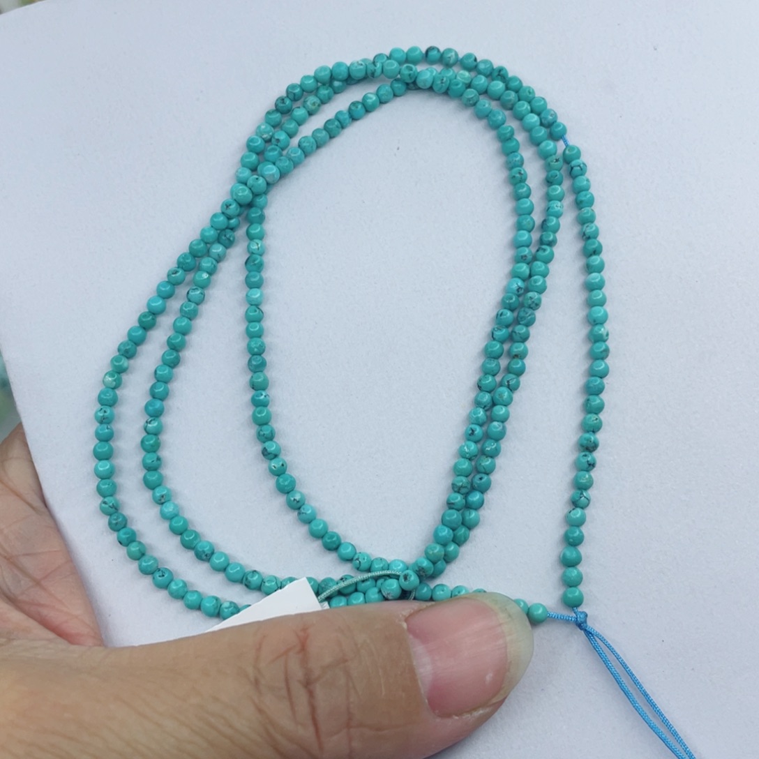 绿松石颈饰未镶嵌