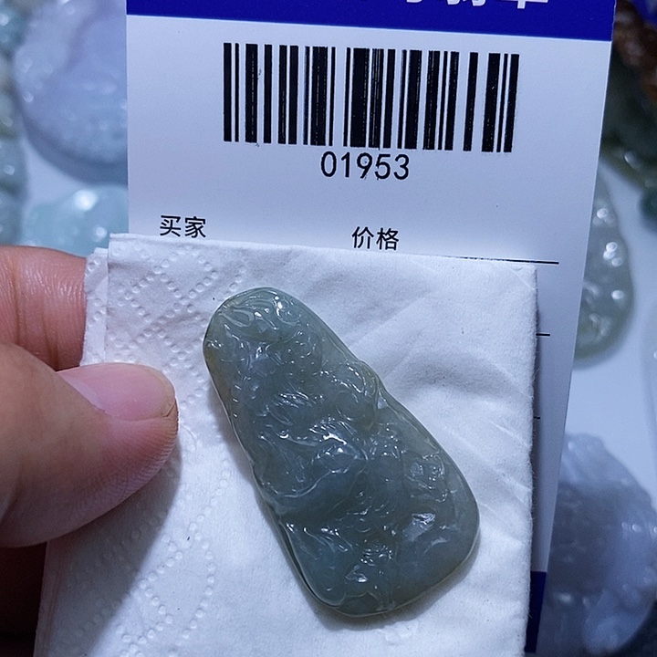 翡翠未镶嵌颈饰天光墟翡翠市场现金代购