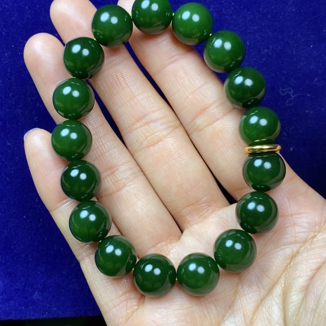 和田玉未镶嵌手串