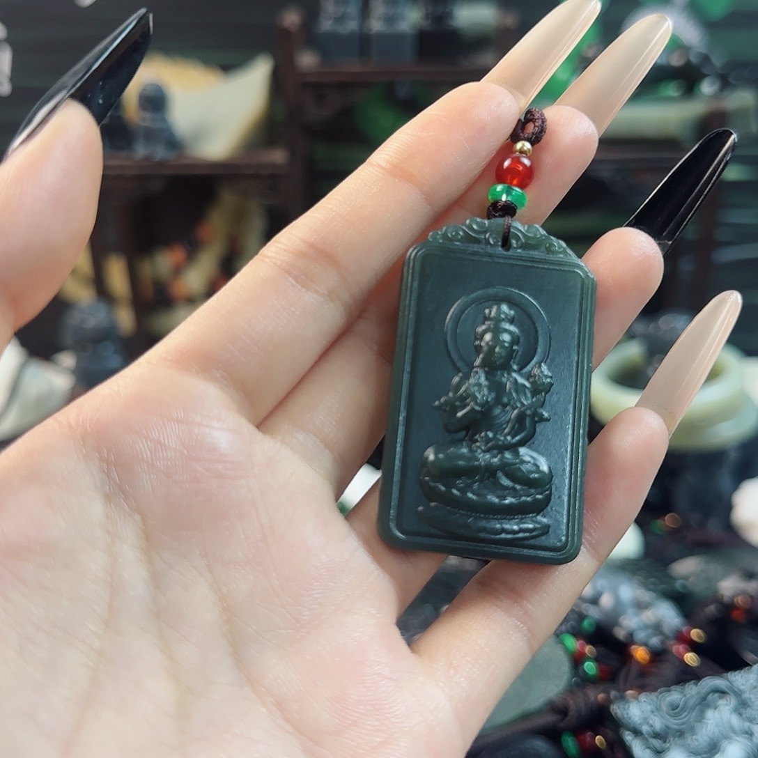 和田玉（黄玉）未镶嵌颈饰