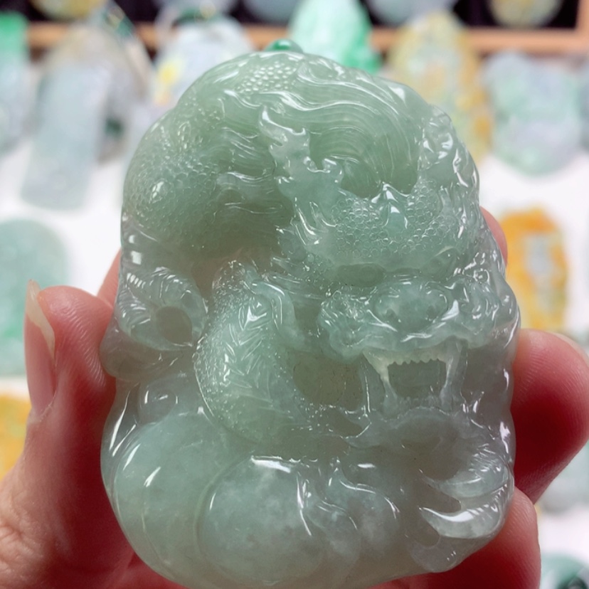 【闪购商品】翡翠吊坠(不含链)未镶嵌