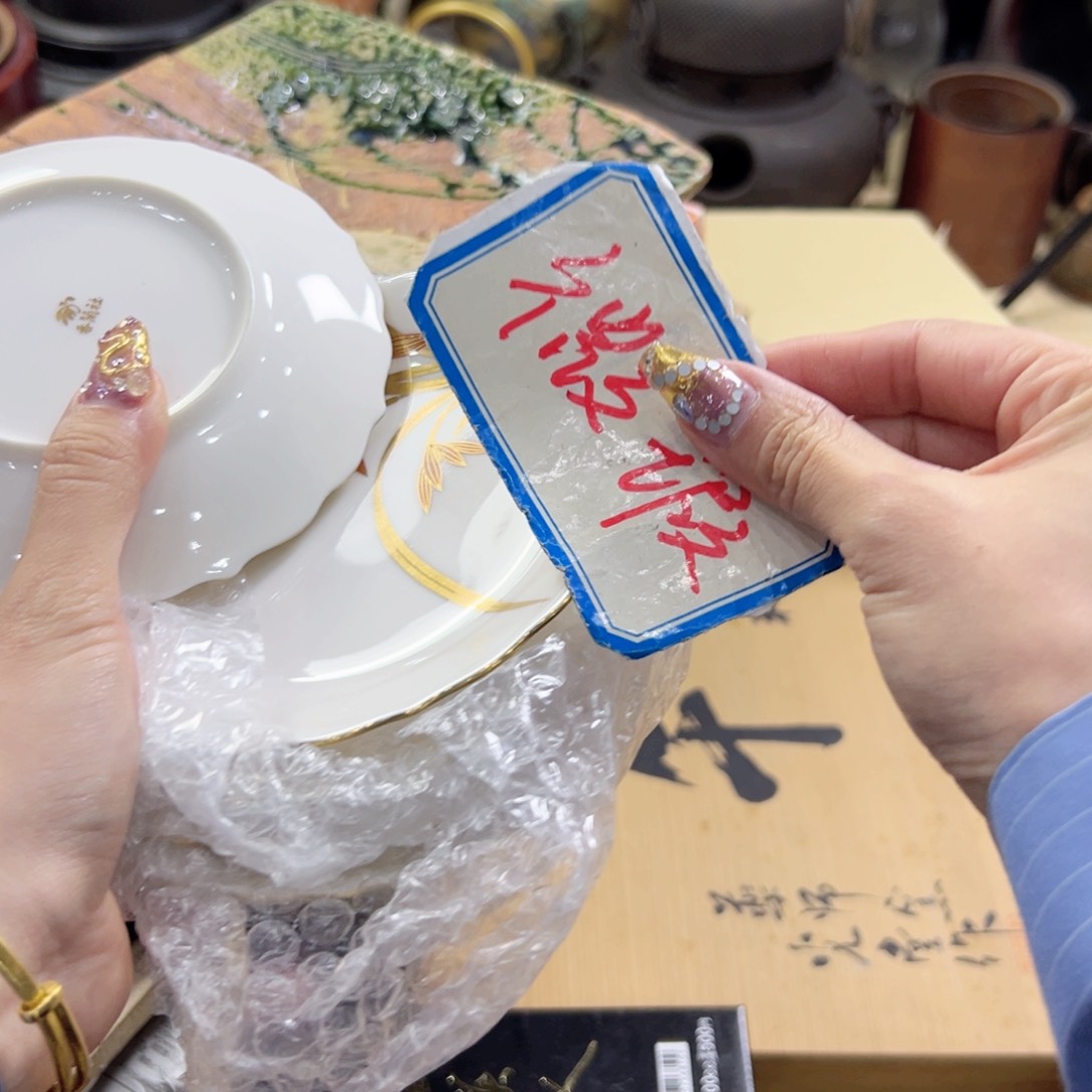 瓷片陶瓷的发展和艺术成就