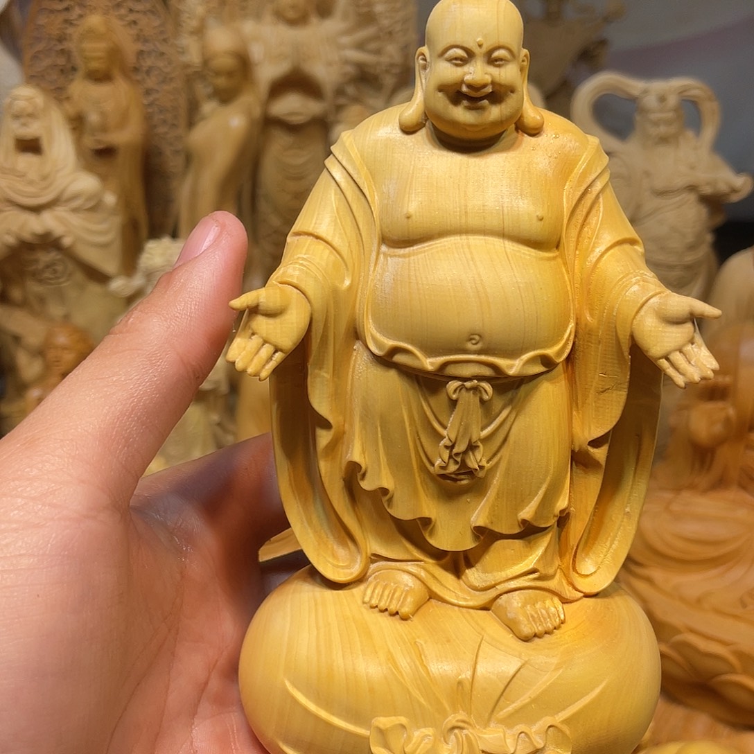 黄杨木黄杨木拥抱世界弥勒佛