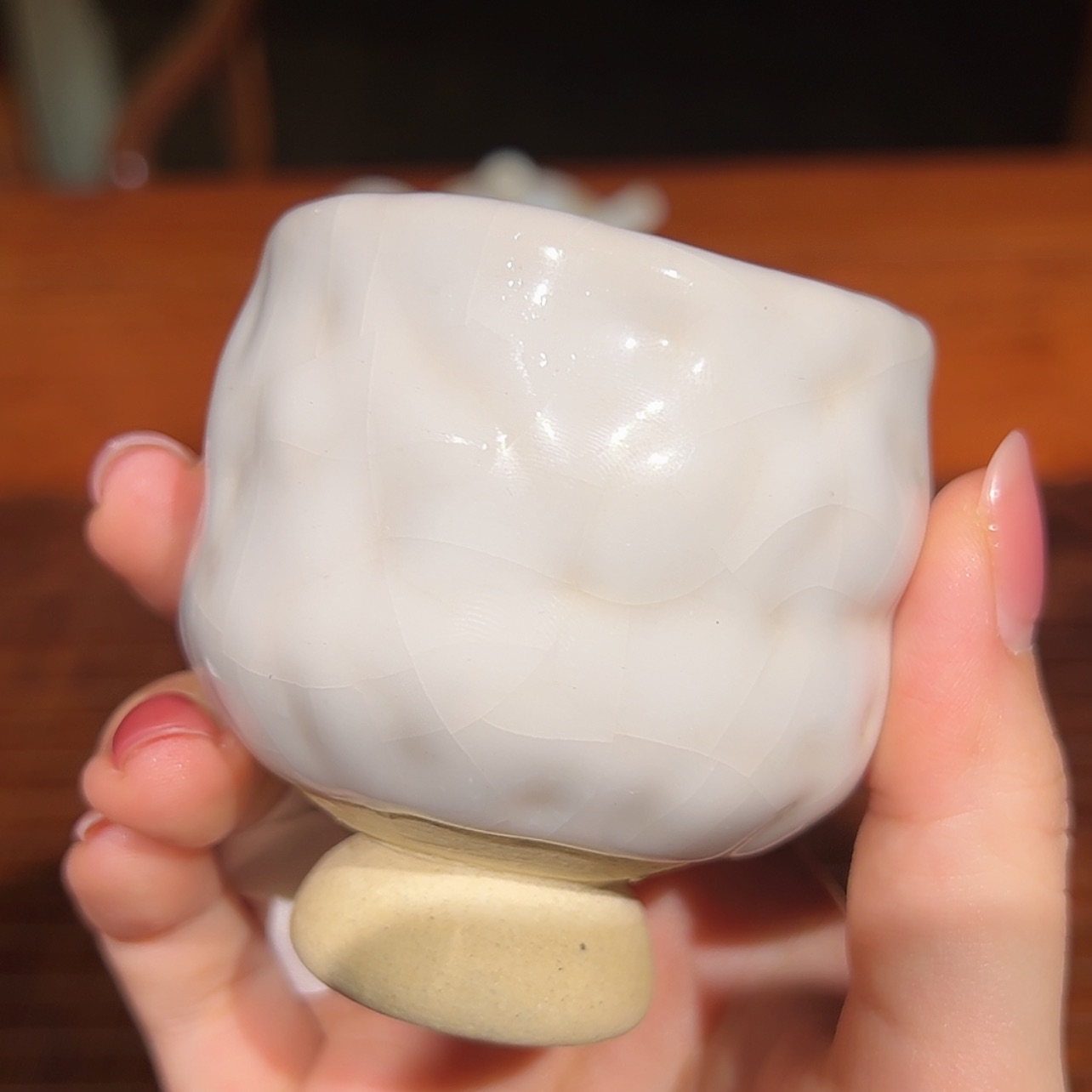 【闪购商品】取****部杨晴晴志野手握杯