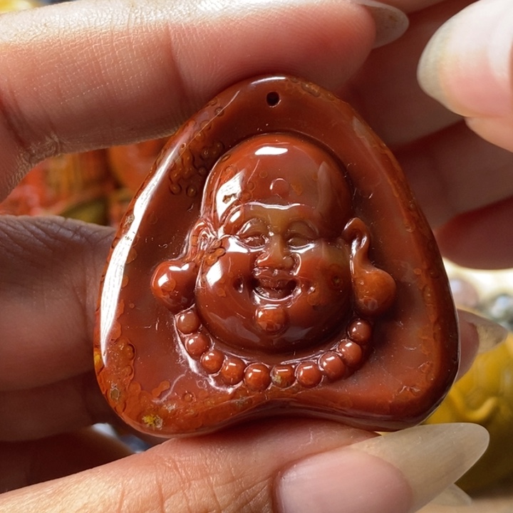 未镶嵌颈饰玛瑙/玉髓战国红