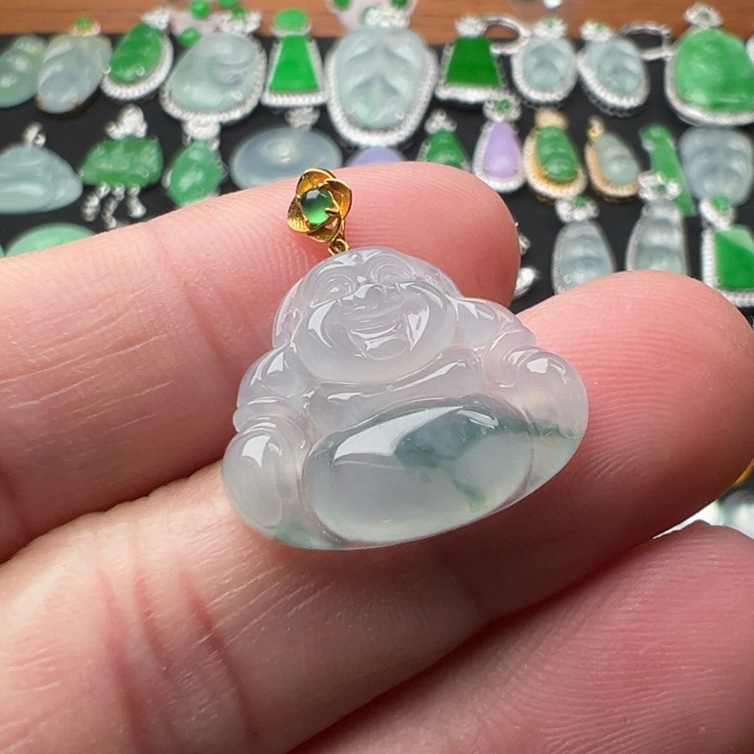 翡翠颈饰18K金镶嵌佛16.6